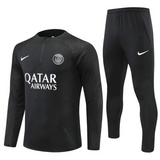 KIT GIACCA TOTAL BLACK + TUTA PSG 2022/23