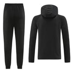 Kit Giacca Nera con zip e cappuccio   + Tuta Barcellona 2022/23