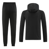 Kit Giacca Nera con zip e cappuccio   + Tuta Barcellona 2022/23